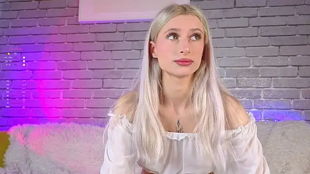 LuxuryBarbie online show from 15, 5, 2026