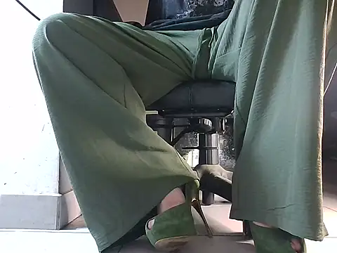 Snapshot of jelesaime chatting on 21, 4, 2026 jelesaime online show from 21, 4, 2026