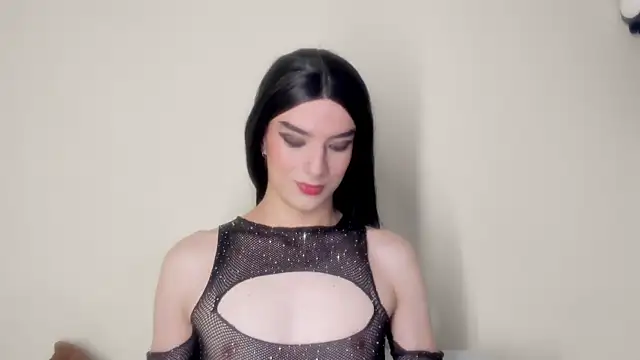 MelanyCollins  online show from 22, 7, 2026