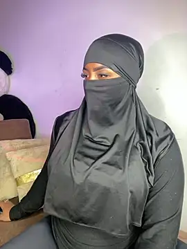 Snapshot of yasmin_georgina chatting on 27, 4, 2026 yasmin georgina online show from 27, 4, 2026