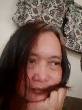Snapshot of jeanyummytits chatting on 14, 5, 2026 jeanyummytits online show from 14, 5, 2026
