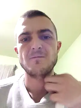 Snapshot of Mariofls chatting on 29, 4, 2026 Mariofls online show from 29, 4, 2026