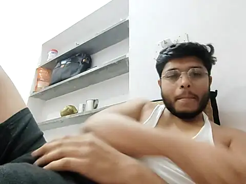 Snapshot of boy511 chatting on 12, 4, 2026 boy511 online show from 12, 4, 2026