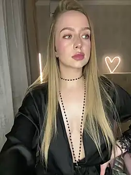 AlisaPearl online show from 4, 7, 2026
