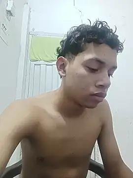 Snapshot of curious_straight_guy chatting on 11, 7, 2026 curious straight guy online show from 11, 7, 2026