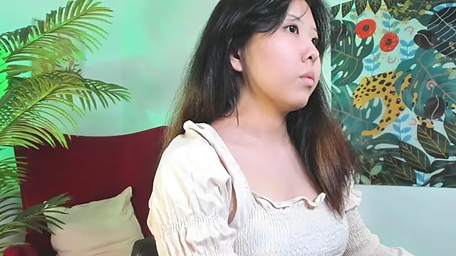Snapshot of AzureMimi chatting on 2, 5, 2026 AzureMimi online show from 2, 5, 2026