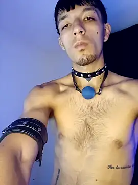 Snapshot of dark_men1 chatting on 16, 4, 2026 dark men1 online show from 16, 4, 2026