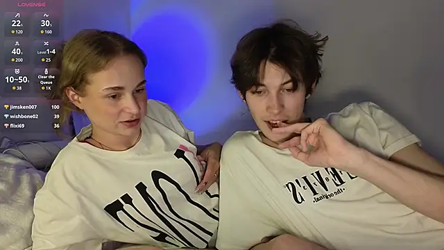 Snapshot of swaggenjoyer chatting on 25, 4, 2026 swaggenjoyer online show from 25, 4, 2026