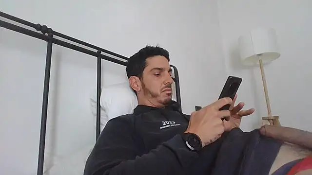 Snapshot of Bucefalo2024 chatting on 16, 4, 2026 Bucefalo2024 online show from 16, 4, 2026