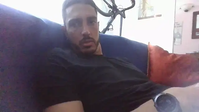 Snapshot of Bucefalo2024 chatting on 2, 5, 2026 Bucefalo2024 online show from 2, 5, 2026