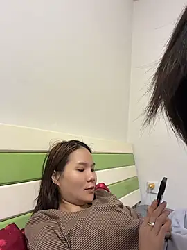 Snapshot of babymeime chatting on 24, 4, 2026 babymeime online show from 24, 4, 2026