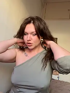 Snapshot of SweetLikaaa chatting on 23, 4, 2026 SweetLikaaa online show from 23, 4, 2026