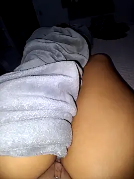 Snapshot of emimyy chatting on 28, 4, 2026 emimyy online show from 28, 4, 2026