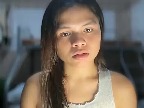 Snapshot of transaliyah chatting on 22, 4, 2026 transaliyah online show from 22, 4, 2026