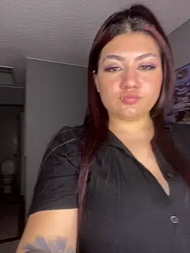 Snapshot of Mia2024 chatting on 19, 4, 2026 Mia2024 online show from 19, 4, 2026