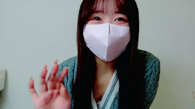 Yuyu xoxo online show from 18, 4, 2026