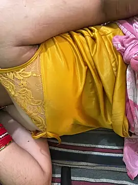 Snapshot of Cute_maari chatting on 28, 5, 2026 Cute maari online show from 28, 5, 2026