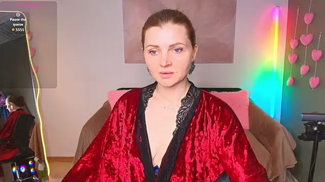 Liza  Evans online show from 27, 7, 2026