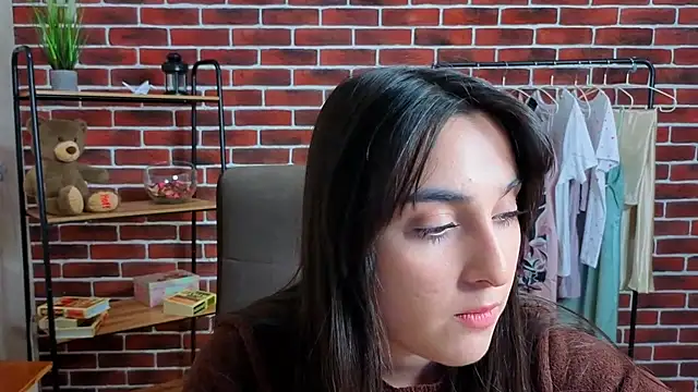 Snapshot of AshleyyLong chatting on 22, 4, 2026 AshleyyLong online show from 22, 4, 2026