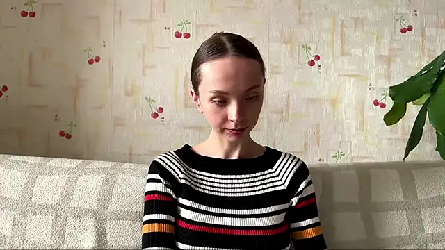 Snapshot of AdriannaBill chatting on 24, 4, 2026 AdriannaBill online show from 24, 4, 2026