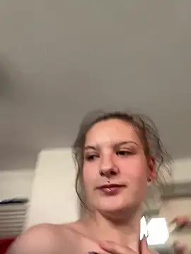 Snapshot of Lisa-Marie22 chatting on 20, 4, 2026 Lisa-Marie22 online show from 20, 4, 2026