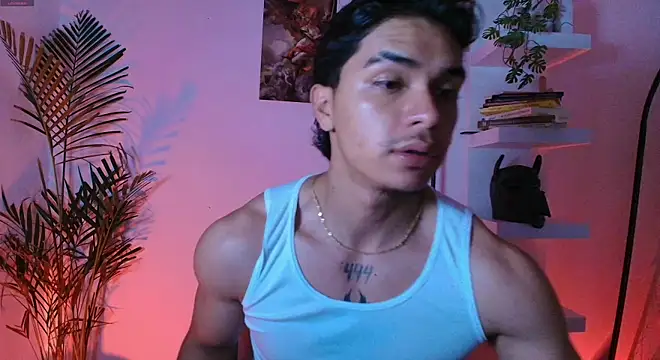 Snapshot of andyypalmer_ chatting on 18, 6, 2026 andyypalmer online show from 18, 6, 2026
