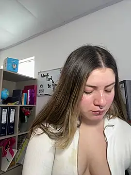 juanitablue online show from 16, 7, 2026
