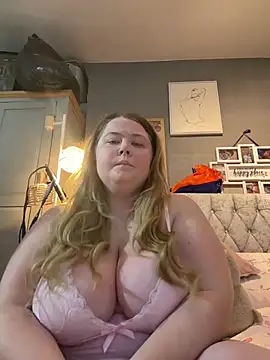 Snapshot of Stareyesash chatting on 20, 4, 2026 Stareyesash online show from 20, 4, 2026