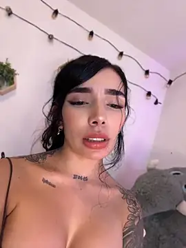 milasantana  online show from 8, 6, 2026