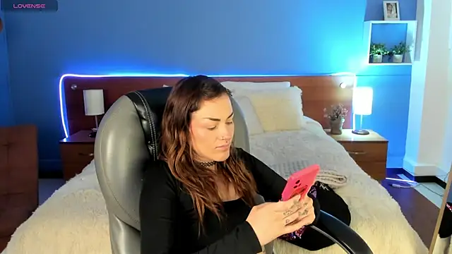 Kim Jeins666  online show from 16, 7, 2026