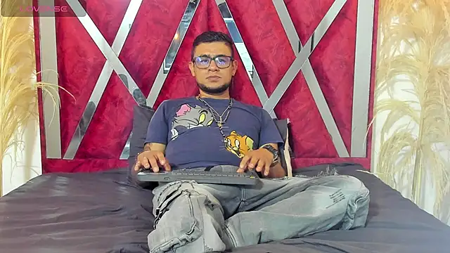 Snapshot of Nickk_21_ chatting on 20, 4, 2026 Nickk 21 online show from 20, 4, 2026