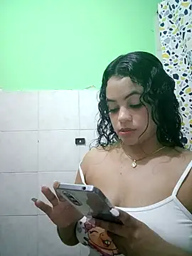 Snapshot of karolinaBom chatting on 23, 4, 2026 karolinaBom online show from 23, 4, 2026