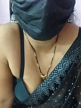 sweetylove01 online show from 9, 8, 2026