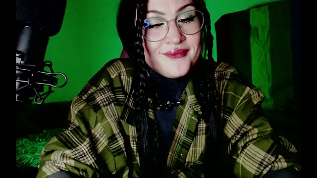 Snapshot of dark_honeyyy_ chatting on 26, 4, 2026 dark honeyyy online show from 26, 4, 2026