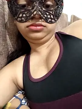 Snapshot of simran_rathore chatting on 29, 4, 2026 simran rathore online show from 29, 4, 2026