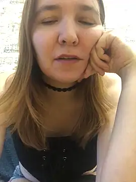 Chill Babe online show from 16, 4, 2026