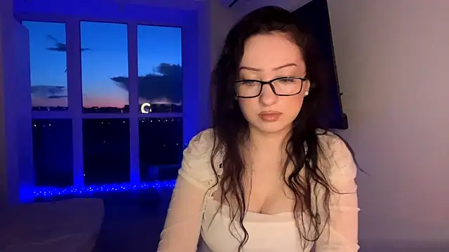 Snapshot of Meow_Alika chatting on 28, 4, 2026 Meow Alika online show from 28, 4, 2026