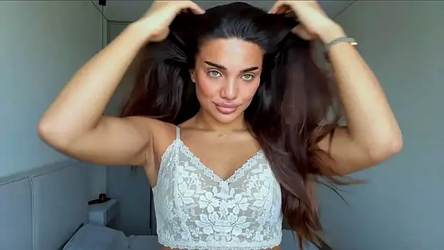 Snapshot of MelindaReny chatting on 21, 5, 2026 MelindaReny online show from 21, 5, 2026