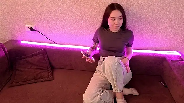 Snapshot of BabySweet001 chatting on 21, 4, 2026 BabySweet001 online show from 21, 4, 2026