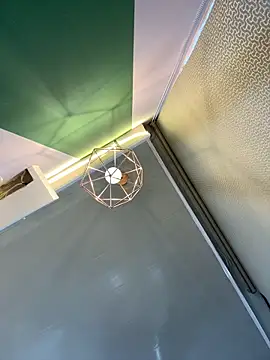 LilithJones   online show from 17, 4, 2026