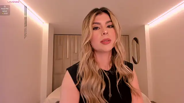 MiaSilvaX online show from 12, 5, 2026