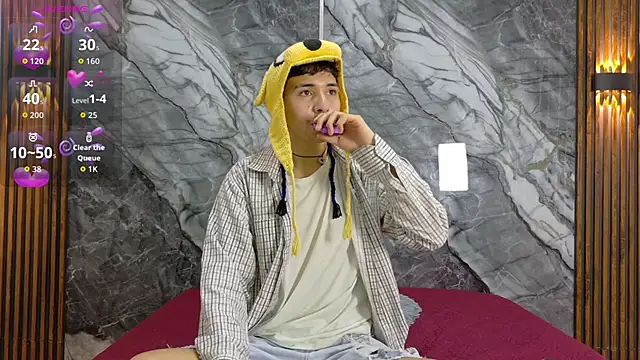 Snapshot of NoahWalker__ chatting on 13, 6, 2026 NoahWalker online show from 13, 6, 2026