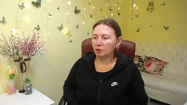 Snapshot of ZoyaPask chatting on 24, 4, 2026 ZoyaPask online show from 24, 4, 2026