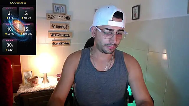 Snapshot of andders_ chatting on 23, 5, 2026 andders online show from 23, 5, 2026