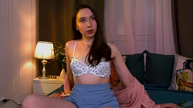 Suzaneey online show from 7, 7, 2026
