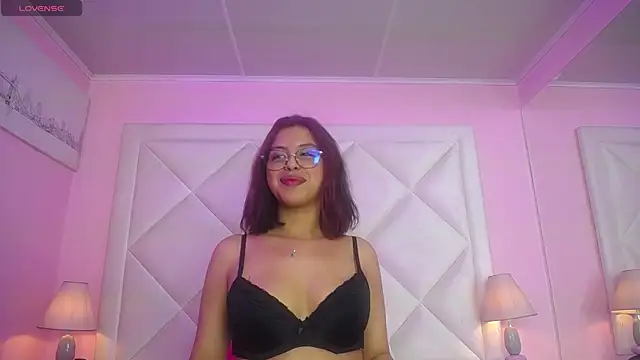 Snapshot of Tinaa_Monroe chatting on 30, 6, 2026 Tinaa Monroe online show from 30, 6, 2026