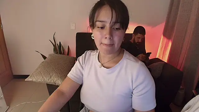 Snapshot of Alyssa_and_DAngelo chatting on 17, 5, 2026 Alyssa and DAngelo online show from 17, 5, 2026
