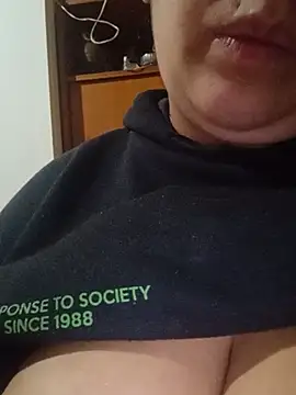 Snapshot of melones3 chatting on 20, 5, 2026 melones3 online show from 20, 5, 2026