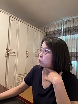 Snapshot of lisha521 chatting on 2, 6, 2026 lisha521 online show from 2, 6, 2026