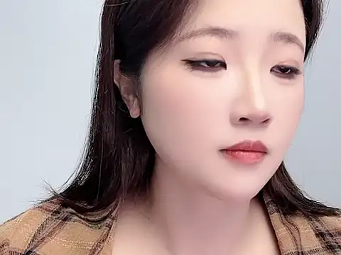 Snapshot of Eva_258899 chatting on 25, 4, 2026 Eva 258899 online show from 25, 4, 2026